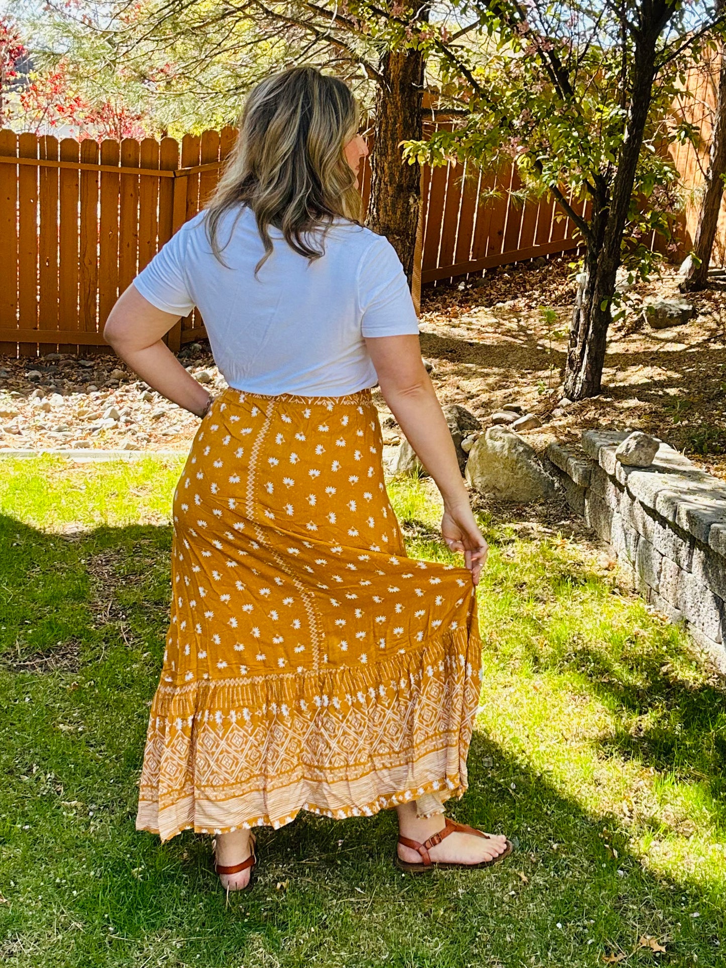 Amira Paisly Maxi Skirt