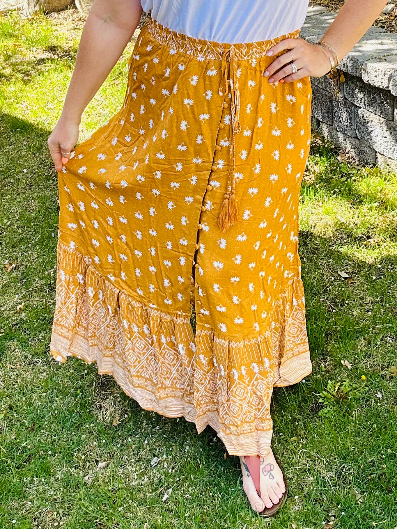 Amira Paisly Maxi Skirt