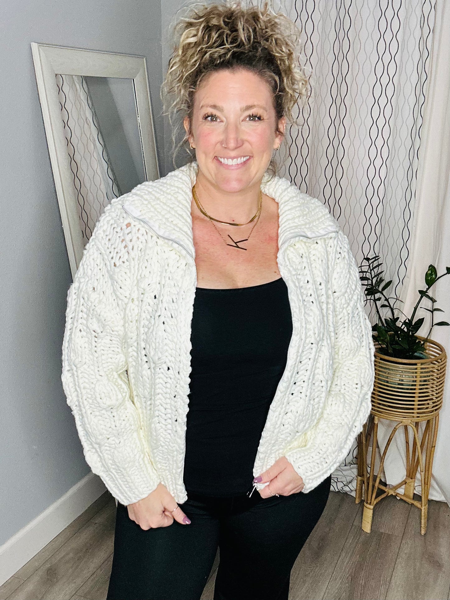Oaklynn Cropped Zip Sweater