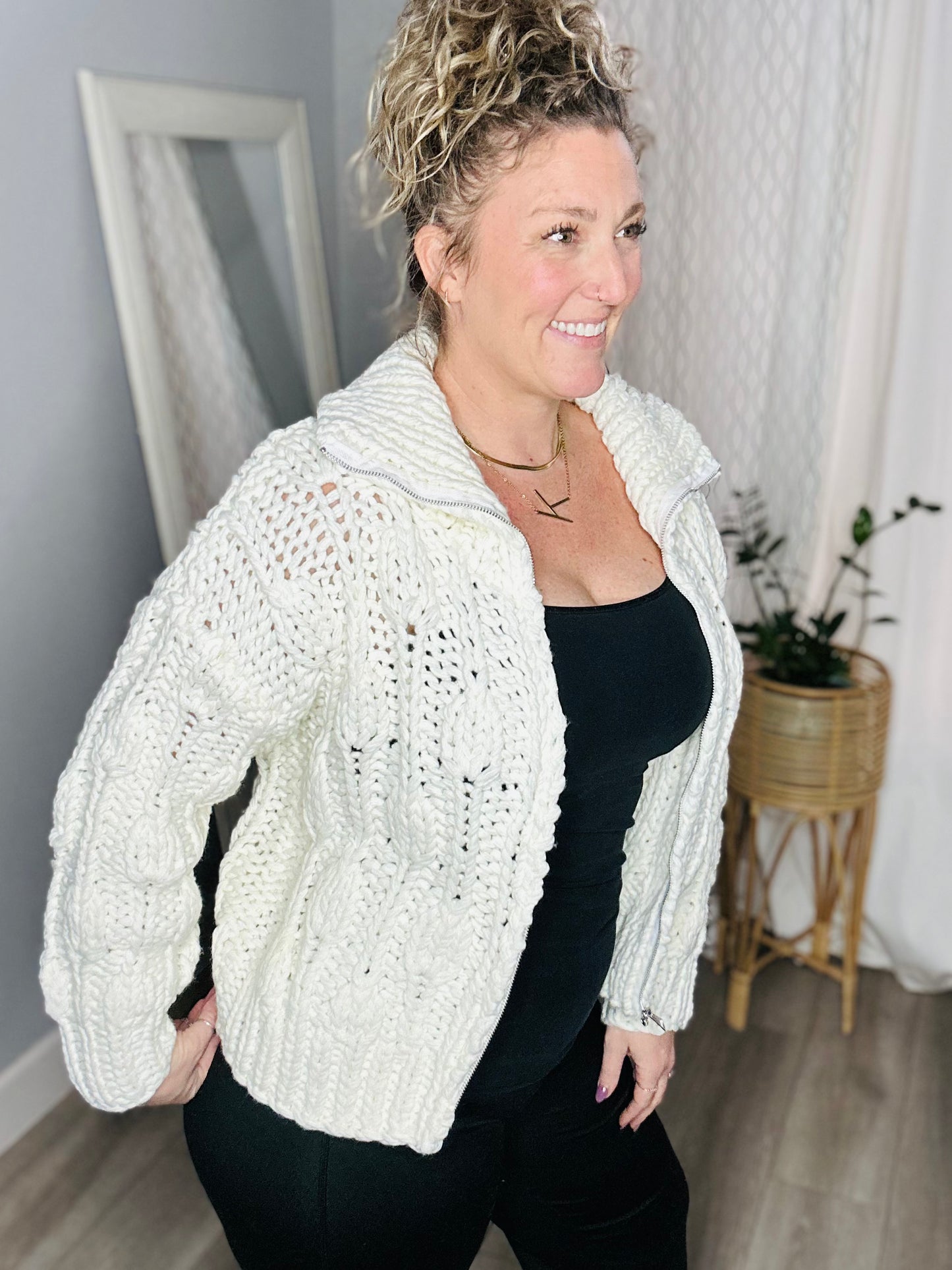 Oaklynn Cropped Zip Sweater
