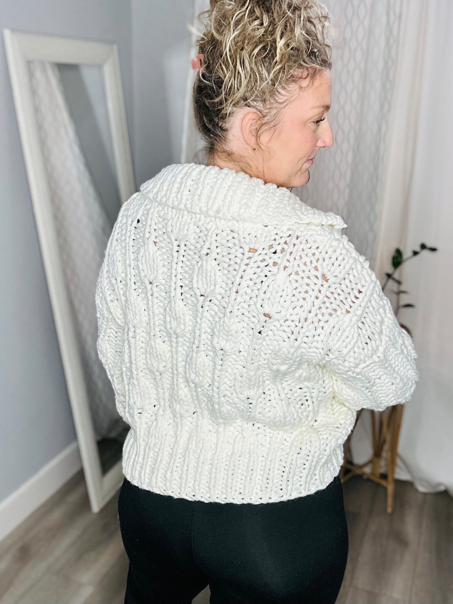 Oaklynn Cropped Zip Sweater